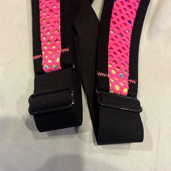 Victoria’s Secret VSX Sports Bra 36DDD Hot Pink Confetti Print Crisscross Back - Picture 10 of 11